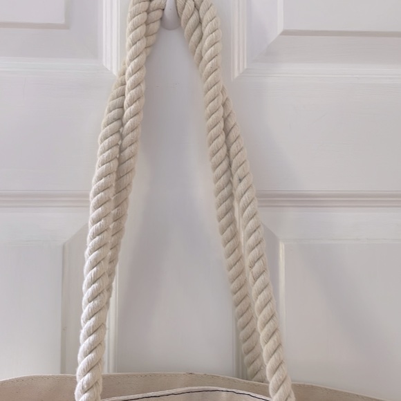 Canvas Beach Bag/Tote NWT 22x17 dual rope straps inside pocket - Picture 3 of 9